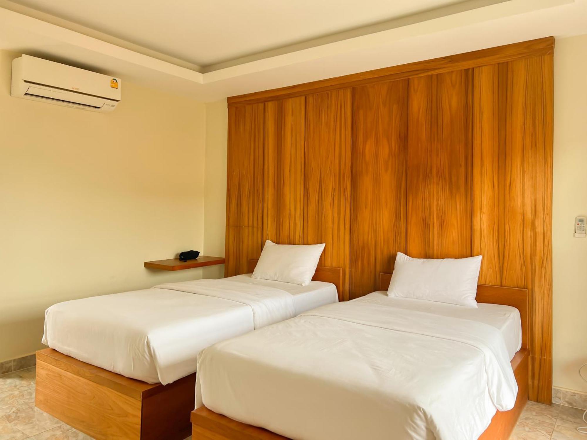 Tachang Airport Hotel Hatjaj Kültér fotó